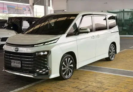 2022จด2023 Toyota Voxy 1.8 Hybrid S-Z