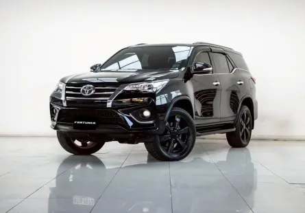 2B220 TOYOTA FORTUNER 2.8 TRD 4WD AT 2016