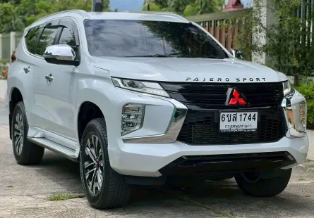 Mitsubishi Pajero Sport 2.4 GT-Plus ปี 2020จด2021