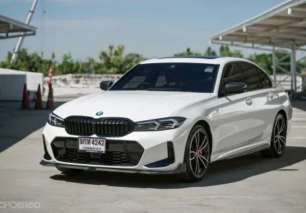 BMW 330e M Sport G20 ปี 2023 ซีดานหรู สปอร์ตพรีเมียม วารันตีเหลือๆ