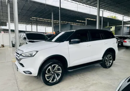 ISUZU MU-X 3.0 ULTIMATE ปี 2022 รถสวย มือแรกออกห้าง พร้อมใช้ ไมล์น้อย TOP สุด รับประกันตัวถังสวย