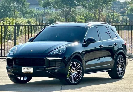 2015 Porsche CAYENNE 3.0 S Hybrid SUV รถสวยมาก พร้อมใช้งาน