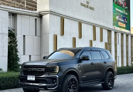 Ford Everest 2.0 Titanium 2022 รถสวยสภาพป้ายแดง ไมล์น้อย  
