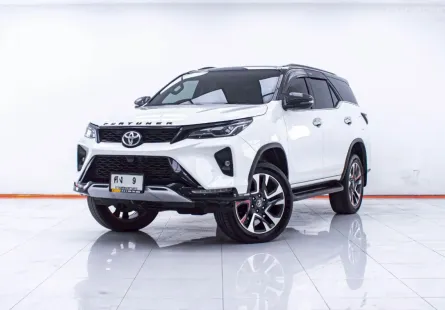 1E665 TOYOTA FORTUNER 2.4 G LEADER AT 2022