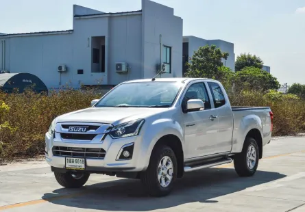 Isuzu D-Max Space Cab 1.9 L Hi-Lander MT ปี 2016
