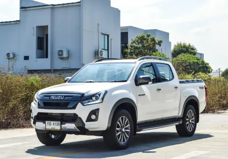 Isuzu D-Max Cab-4 3.0Z-Prestige V-Cross Max AT ปี 2018