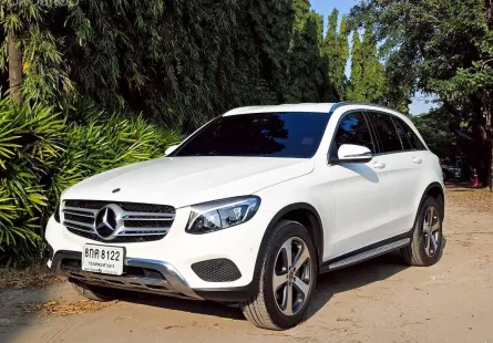 Mercedes-Benz GLC 250d 4matic ปี 2018 แท้ สีขาว 