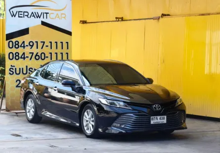 Toyota Camry 2.0 G Sedan ปี 2018 เครื่อง เบนซิน 2.0 เกียร์ Auto รถสวยตัวถังบางเดิม สภาพใหม่