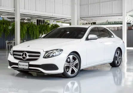 2021 Mercedes-Benz E-Class 2.0 E220d รถเก๋ง 4 ประตู 