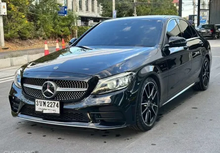 2019 MERCEDES-BENZ C220d AMG DYNAMIC สีดำ ภายในแดง