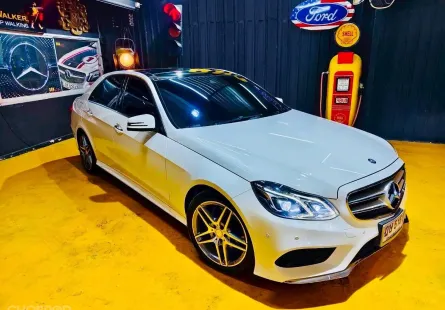 Mercedes-Benz E-Class E300 Bluetec Hybrid 2015 รถออกศูนย์ Benz Thailand ไมล์น้อย 