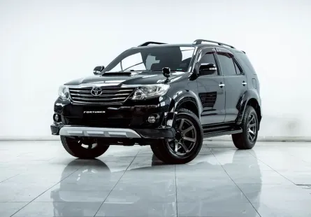 2B239 TOYOTA FORTUNER 3.0 V AT 2014