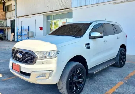 Ford Everest 2.2 Titanium 2017 รถบ้านสวยพร้อมใช้งาน มือเดียวป้ายแดง  