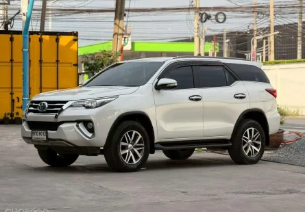 2016 Toyota Fortuner 2.8 V SUV ไมล์น้อย