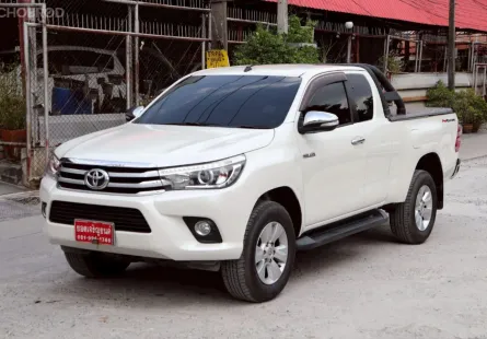 2017 Toyota Hilux Revo 2.4 Prerunner รถกระบะ ผ่อน 8,xxx/6ปี