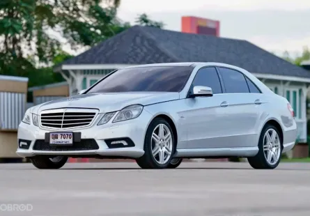 Mercedes-Benz E-Class E250 CGI 2012 รถบ้านสภาพสวย ไมล์น้อย 