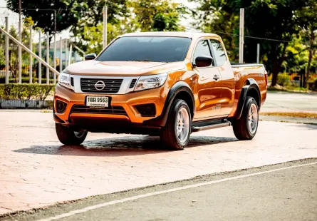 2015 Nissan Navara 2.5 รถกระบะ 