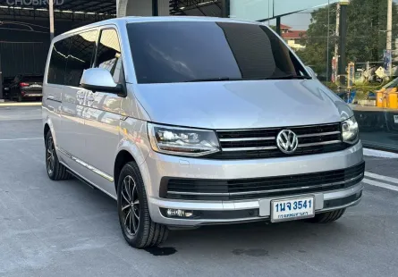 2023 VOLKSWAGEN CARAVELLE 2.0 BITDI COMFORTLINE สีเทา