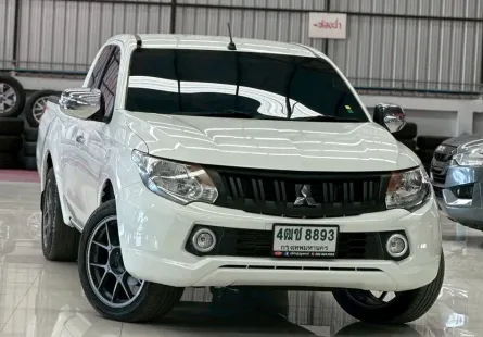 2017 Mitsubishi TRITON 2.5 GLX MT