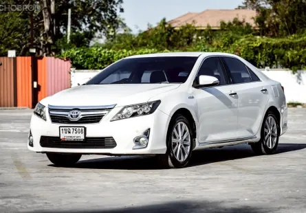 Toyota Camry 2.5 HV 2012 รถยนต์ไฮบริดสุดประหยัด