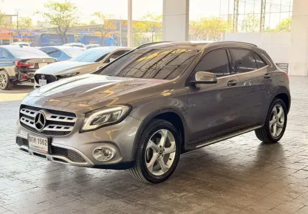2017จด2018 Benz Gla200 W156