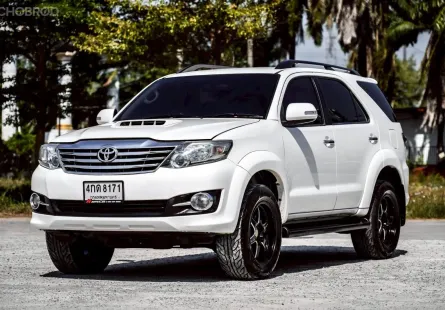 Toyota Fortuner 2.5V ปี 2015 ไมล์แท้ พร้อมใช้งานทันที