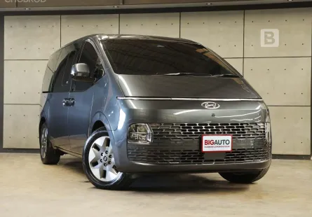 2022 Hyundai Staria 2.2 SEL Van AT ไมล์แท้ 7 หมื่น รับประกันตัวรถ 5 ปี 150,000 KM B7051