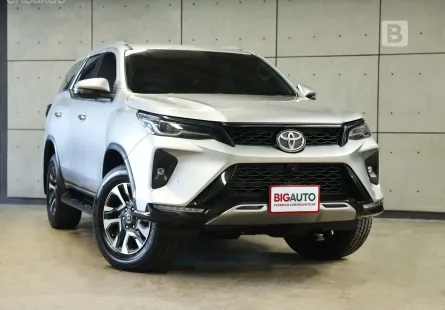 2022 Toyota FORTUNER 2.4 Leader V 4WD SUV AT ไมล์แท้ 7 หมื่น รับประกัน 5 ปี 150,000KM B1858