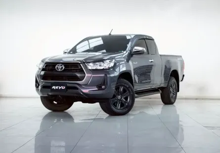 2B238 TOYOTA REVO 2.4 ENTRY PRERUNNER CAB MT 2021