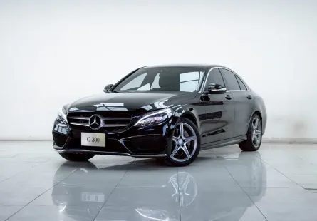 2B236 Mercedes-Benz C-Class 2.1 Blue TEC HYBRID 2017 รถหรูสภาพดี