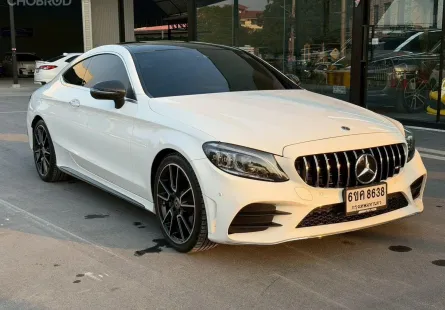 2019 BENZ C200 COUPE AMG DYNAMIC สีขาว