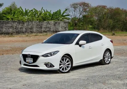 MAZDA MAZDA3 2.0S SEDAN SKYACTIV ปี 2016 สปอร์ตหรู มือแรก ขับสนุก ช่วงล่างแน่น เครื่องแรง