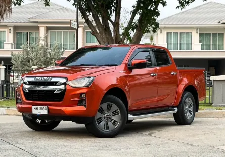 ISUZU D-MAX HI-LANDER DOUBLE CAB 1.9 Ddi Z AT ปี 2021 ใข้งานน้อย เจ้าของเดียว พร้อมใช้งานยาว  