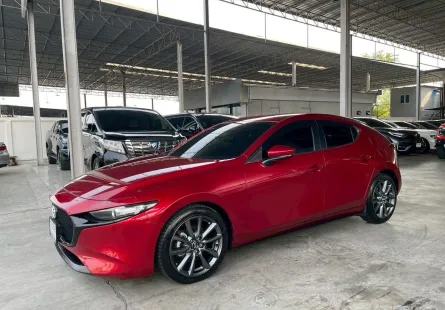 MAZDA3 2.0 S SPORT ปี 2020 รถสวย มือแรกออกห้าง พร้อมใช้ ไมล์น้อย รับประกันตัวถังสวย