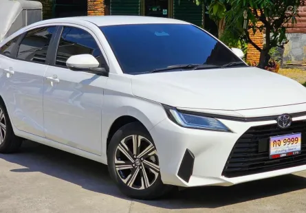 2024 Toyota Yaris Ativ 1.2 Smart รถบ้านมือเดียว ไมล์ 1หมื่นกิโลแท้ รถสวยสภาพดี วารันตรีเหลือยาวๆคับ 