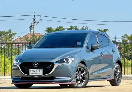 Mazda 2 1.3 (5Door) 2020 สีเทา สปอร์ตหรู ประหยัดน้ำมัน มือเดียว มีป1 ไม่มีชน สวยตรงปก