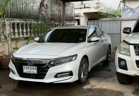 2022 Honda ACCORD 2.0 e:HEV รถเก๋ง 4 ประตู เจ้าของขายเอง รถสวย ไมล์น้อย 