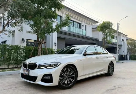 2022 BMW 3 Series 2.0 320d รถเก๋ง 4 ประตู รถสภาพดี มีประกัน 