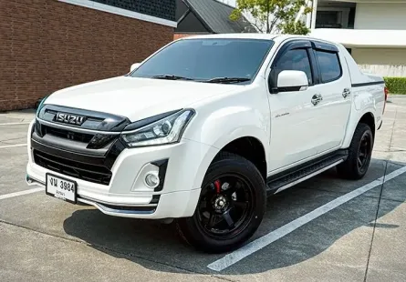 2019 Isuzu D-MAX 1.9 Cab-4  Hi-Lander Stealth Z-Prestige
