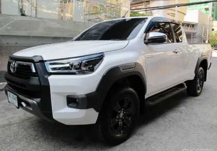 2025 TOYOTA REVO CAB 2.4 ENTRY PRERUNNER (เครื่องรุ่นใหม่ ยูโร5) เกียร์ธรรมดา
