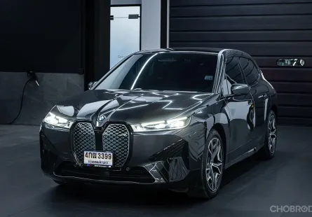 2023 BMW iX 70.0kWh xDrive40 SUV รถบ้านมือเดียว ไมล์แท้  