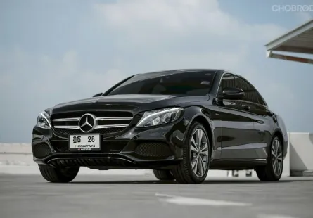 Mercedes-Benz C350e Avantgarde ปี 2017  รถมือเดียว ป้ายแดง ประกันแบตเตอรี่ 10 ปี 