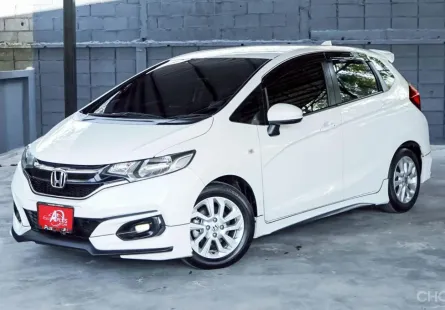 HONDA JAZZ 1.5 V A/T ปี2019(แท้)(mnc) สีขาว