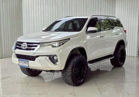TOYOTA FORTUNER 2.4 V 4WD ปี 2019  โฉม ปี15-ปัจจุบัน
