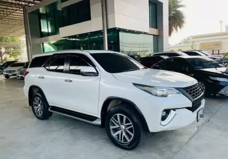 TOYOTA FORTUNER 2.4 V ปี 2020