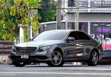 2016 Mercedes-Benz E-Class 2.0 E220d รถเก๋ง 4 ประตู ออกรถง่าย รถสวย ไมล์น้อย  