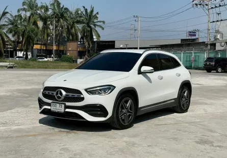 2022 Mercedes-Benz GLA-Class 1.3 GLA200 SUV รถบ้านมือเดียว ไมล์น้อย เจ้าของขายเอง 