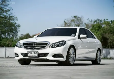 Benz E300 BlueTec Hybrid Exclusive ปี 2014  รถมือเดียว ป้ายแดง  รถพร้อมใช้งานทันที