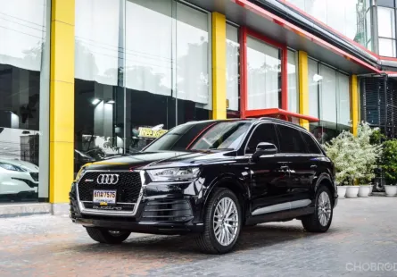 Audi  Q7 45 TDI quattro S-Line ปี 2019