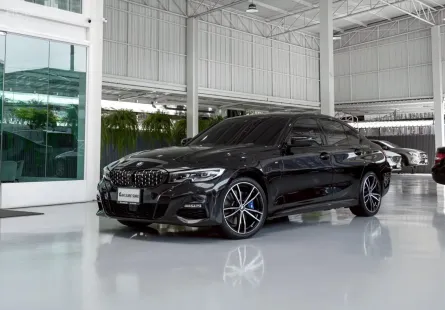 2022 BMW 3 Series 2.0 330e รถเก๋ง 4 ประตู 
